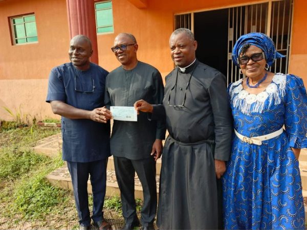 Obi donates ₦10m to Anglican Diocese for hospital revival